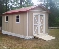 Summerfield with metal roof and ramp